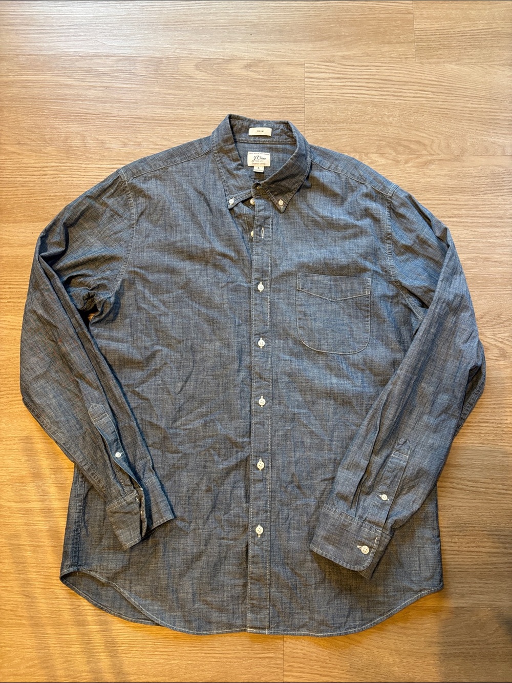 J Crew Men’s Large Chambray Button Down Shirt Blue Slim Fit Classic Cotton